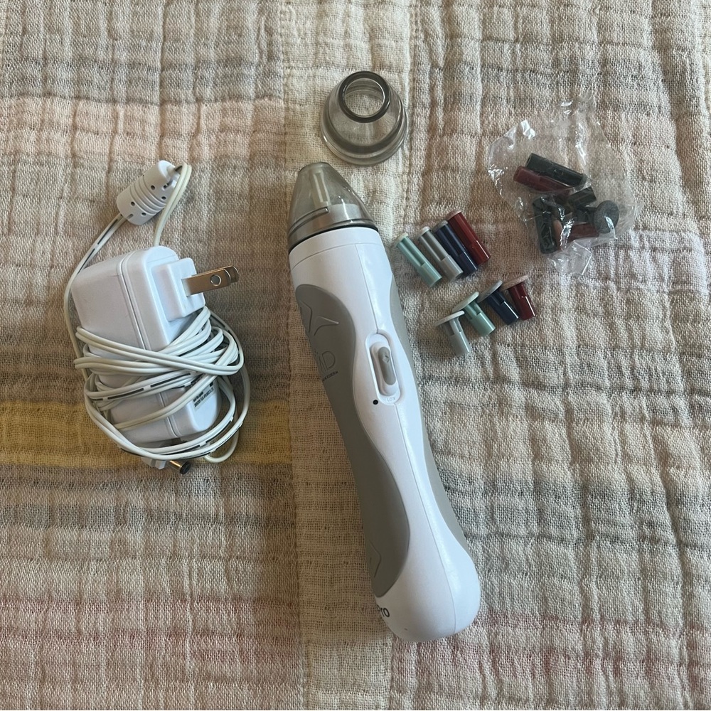 PMD Personal microderm device